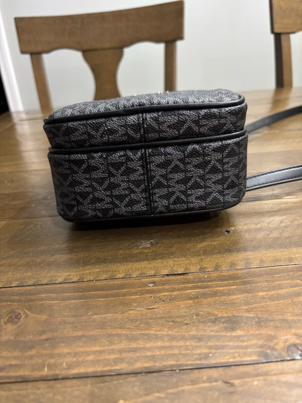 Michael Kors Jet Set Travel Medium North South Chain Crossbody Flight Bag - Picture 5 of 12